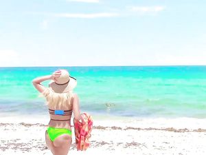 Picking Up A Slut From The Beach To Fuck Her Hard