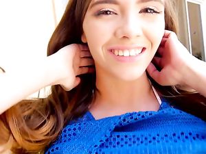 Outdoor Blowjob From A Teenage Bikini Beauty